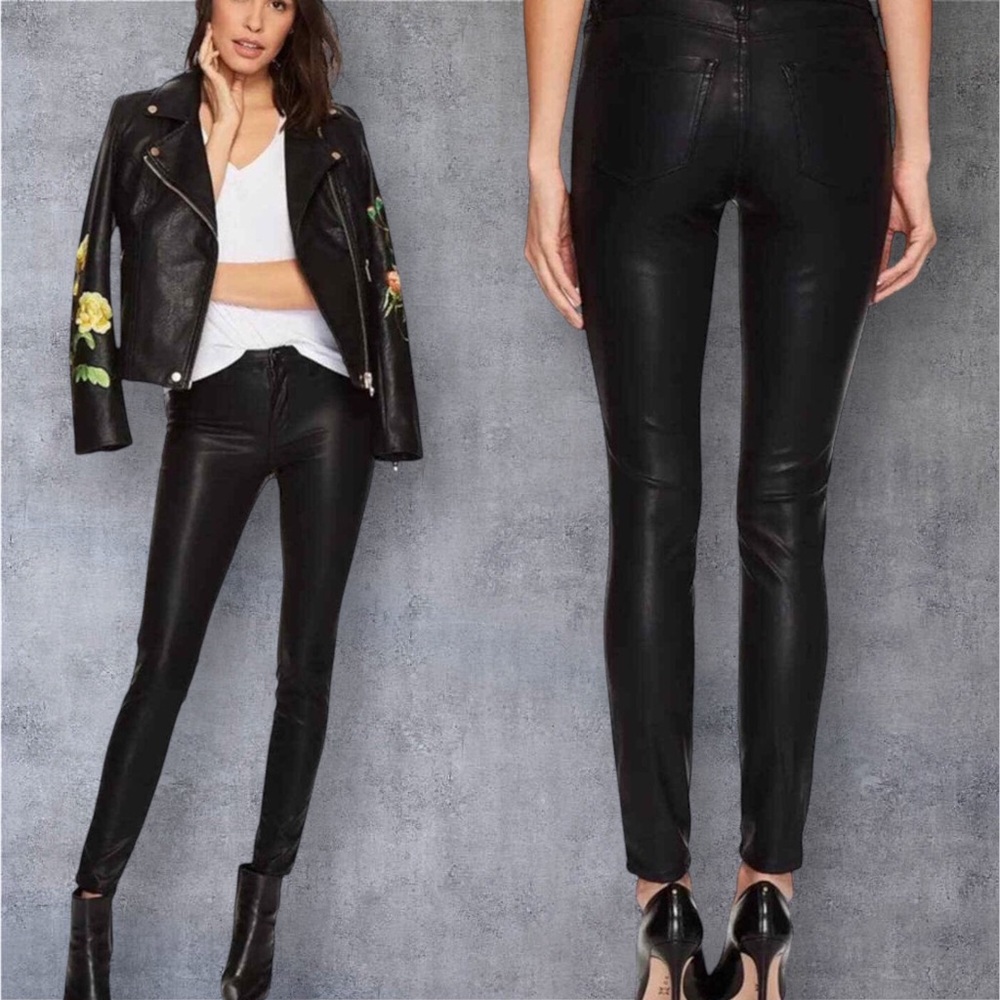 BLANK NYC Black Coated Skinny Jeans, Women Size 26